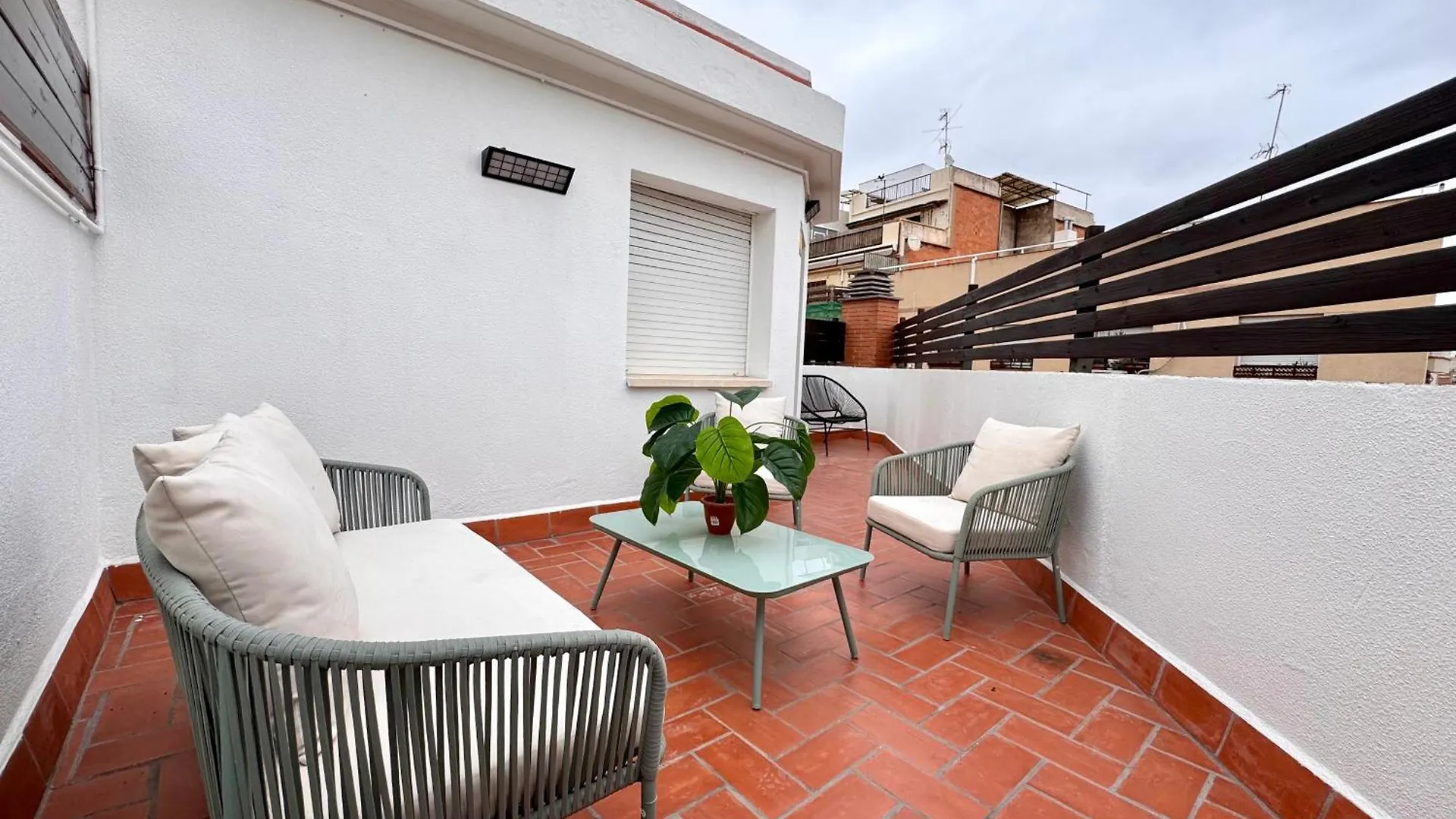 Crysoyle Apartment II Barcelona Next To Camp Nou L'Hospitalet de Llobregat 0*,  Spain