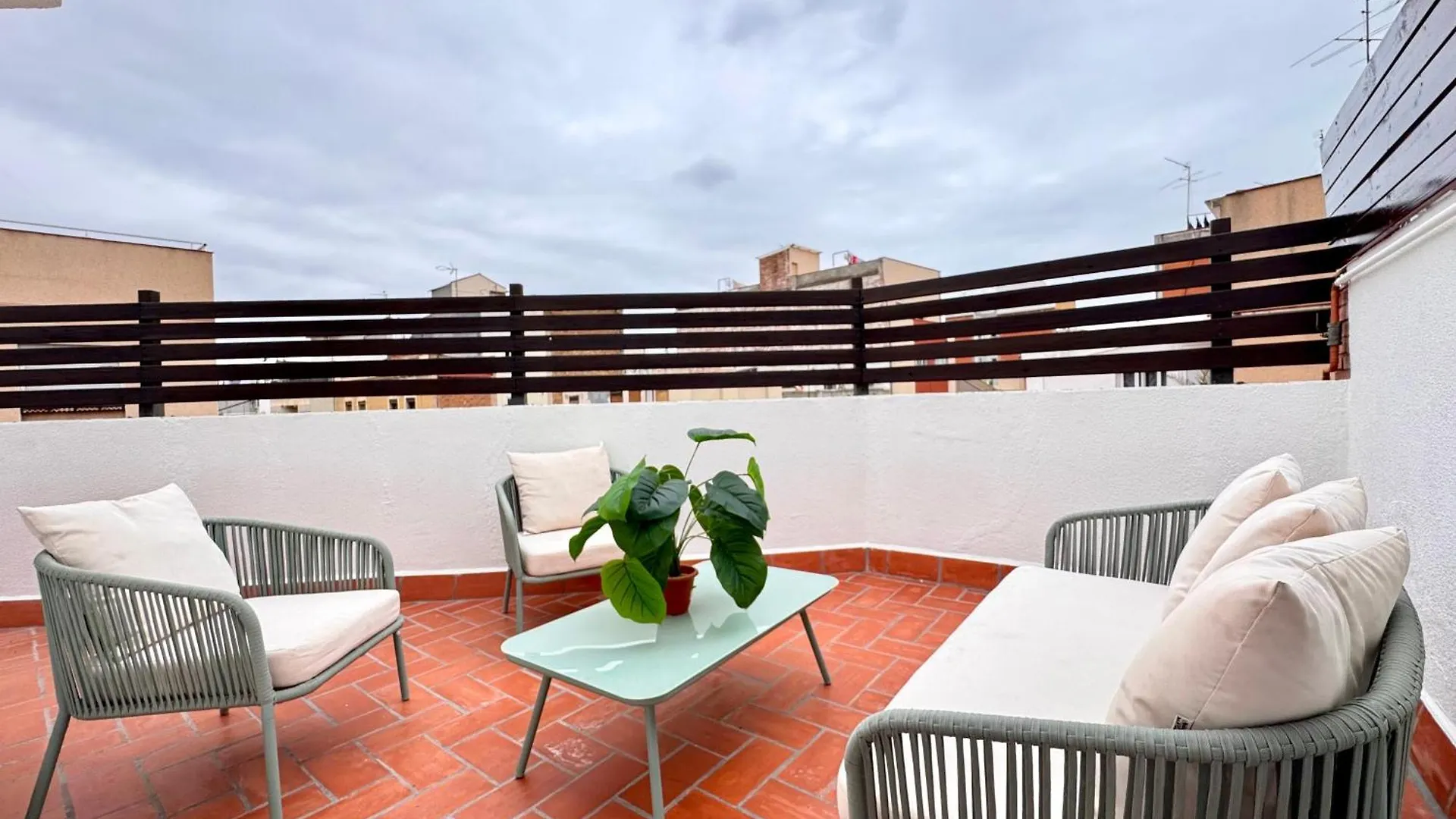 Crysoyle Apartment II Barcelona Next To Camp Nou L'Hospitalet de Llobregat Spain