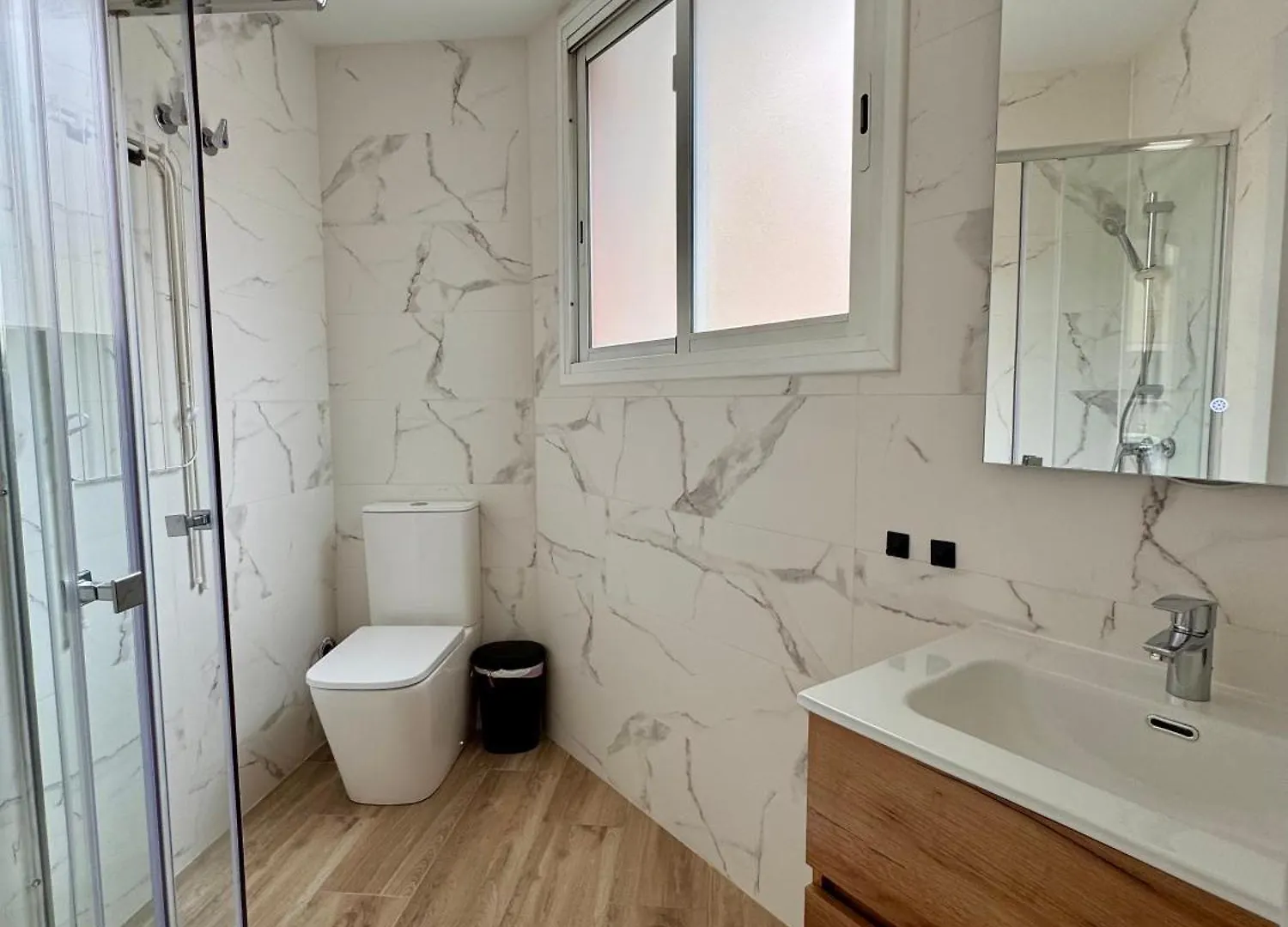 Crysoyle Apartment II Barcelona Next To Camp Nou L'Hospitalet de Llobregat 0*,